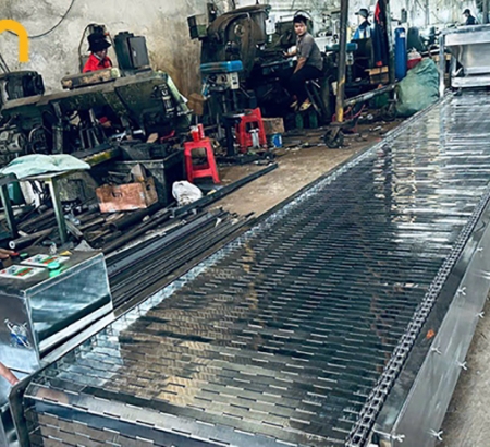 Băng tải bản lề